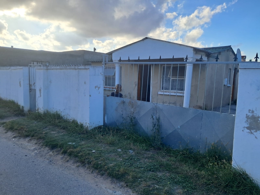 2 Bedroom Property for Sale in Kwazakhele Eastern Cape